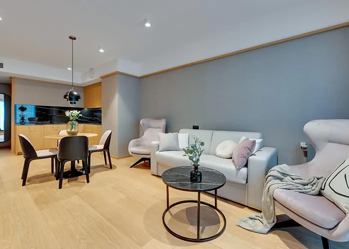 Flatbook - City Center Apartments Granaria I